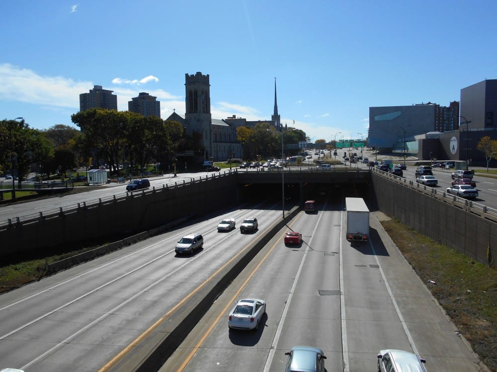 traffic on I-94 in Minneapolis