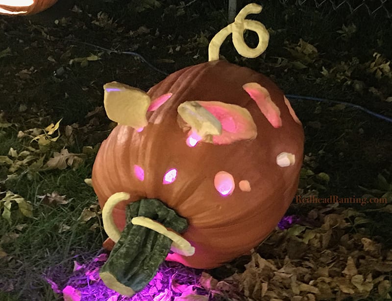 Pumpkin Nights, pig carved out of a pumpkin